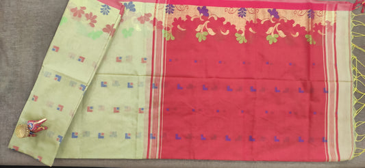 Floral Design Handloom (Red and Mud Green) - jayaearth