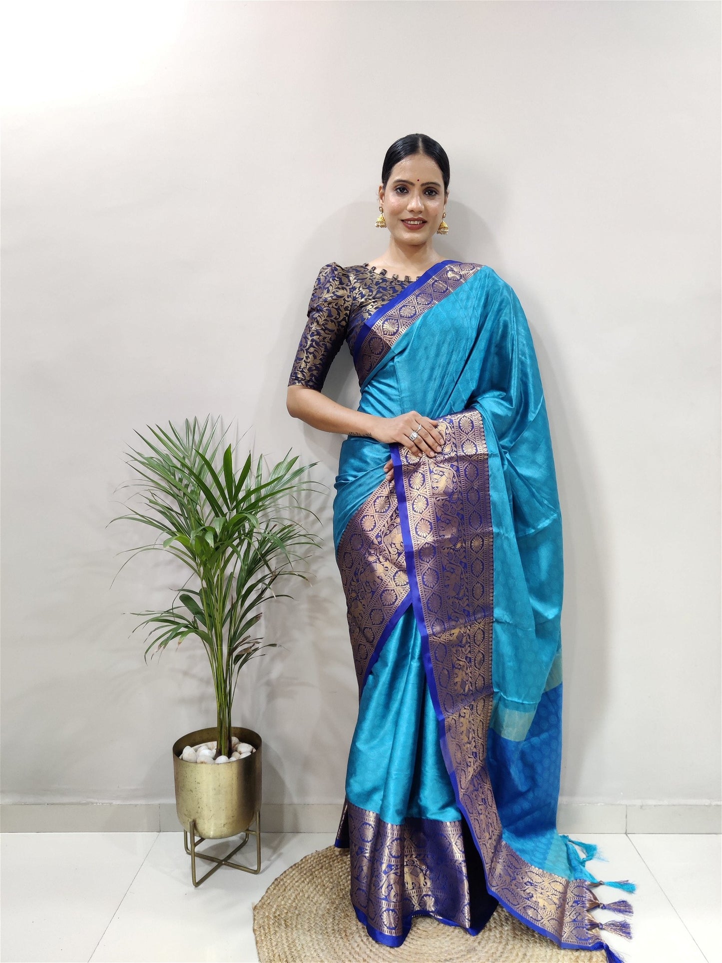 Blue Colour Cotton Silk Saree For Women's - jayaearth