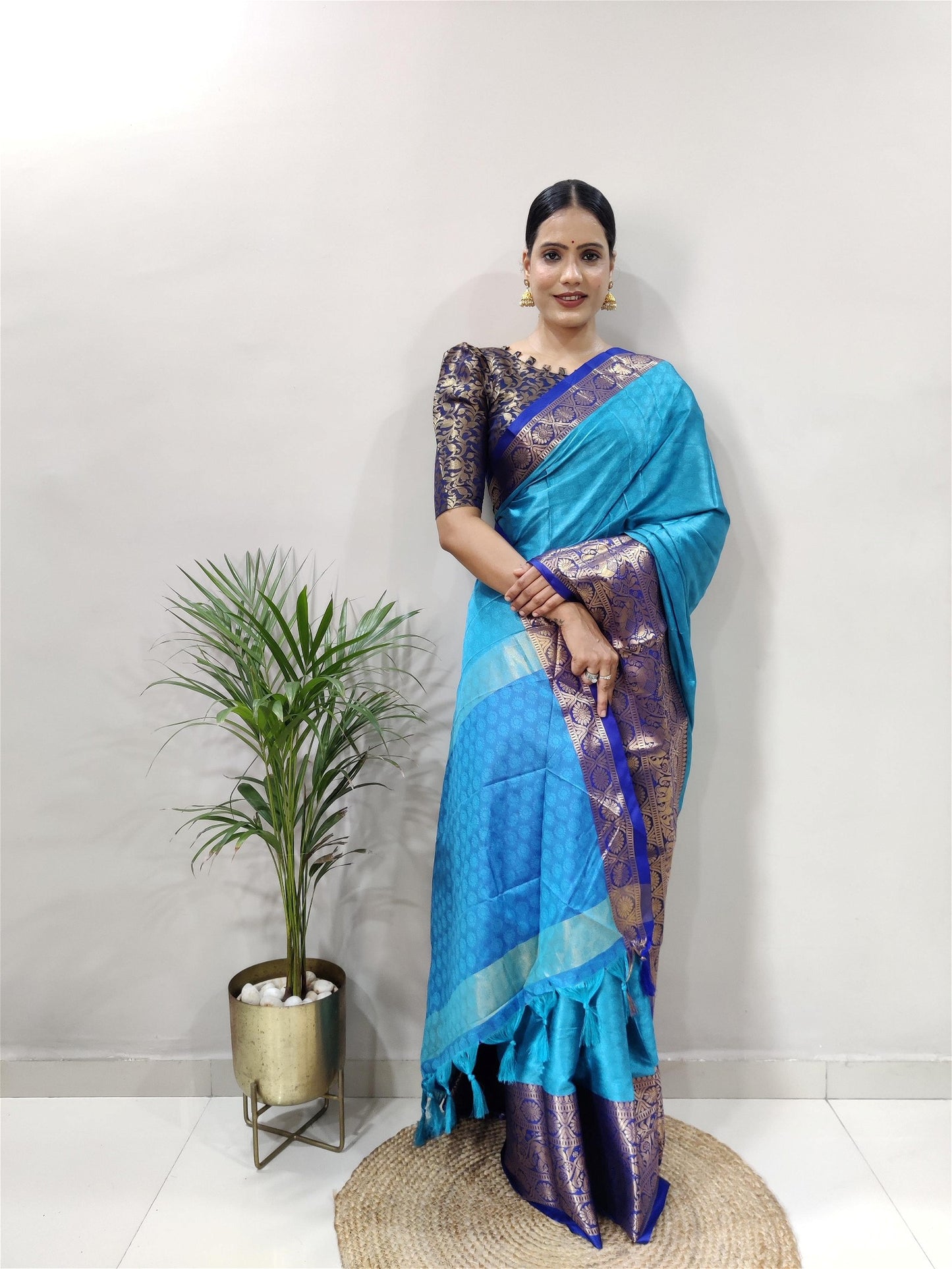 Blue Colour Cotton Silk Saree For Women's - jayaearth