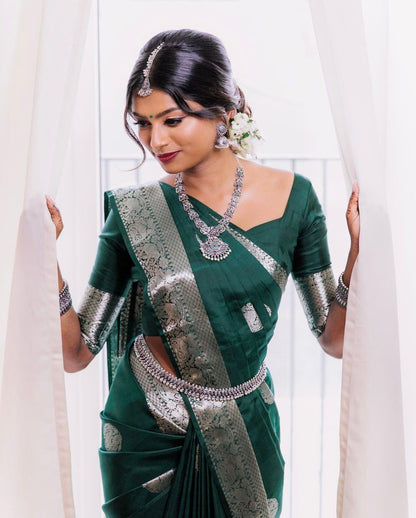 Green Beautiful Rich Pallu Silk Saree - jayaearth