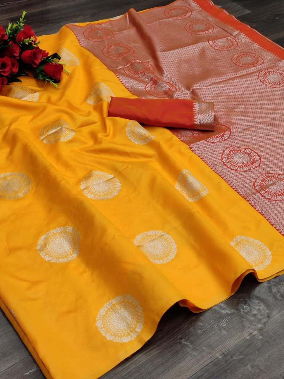 Yellow and Red  Beautiful Rich Pallu and Jacquard Soft Silk Saree - jayaearth